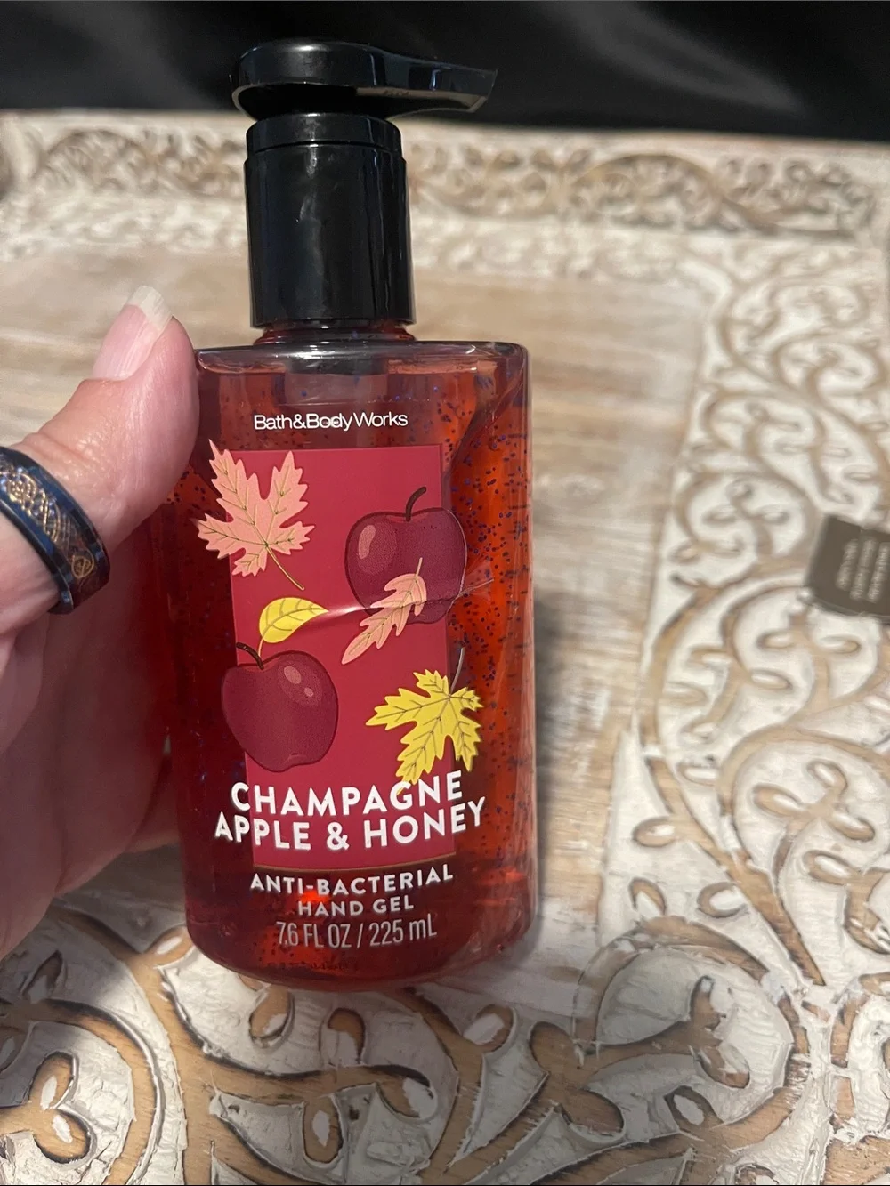 Bath & Body Works Champagne Apple & Honey Hand Gel - Red